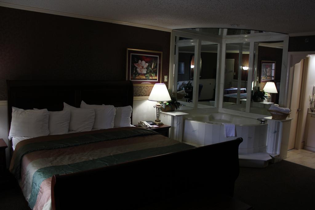 Rodeway Inn & Suites Nashville Extérieur photo